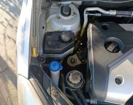 Сірий Кіа Ріо, об'ємом двигуна 1.49 л та пробігом 272 тис. км за 4500 $, фото 24 на Automoto.ua