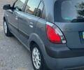 Серый Киа Рио, объемом двигателя 1.4 л и пробегом 149 тыс. км за 5000 $, фото 3 на Automoto.ua
