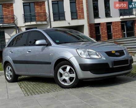 Серый Киа Рио, объемом двигателя 1.6 л и пробегом 179 тыс. км за 5999 $, фото 8 на Automoto.ua