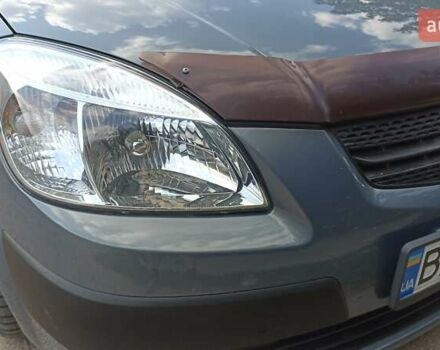 Серый Киа Рио, объемом двигателя 1.4 л и пробегом 194 тыс. км за 5999 $, фото 11 на Automoto.ua