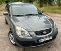 Серый Киа Рио, объемом двигателя 1.4 л и пробегом 245 тыс. км за 4200 $, фото 4 на Automoto.ua