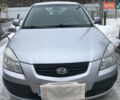 Серый Киа Рио, объемом двигателя 1.4 л и пробегом 260 тыс. км за 5500 $, фото 1 на Automoto.ua