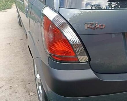 Серый Киа Рио, объемом двигателя 1.4 л и пробегом 194 тыс. км за 5999 $, фото 15 на Automoto.ua