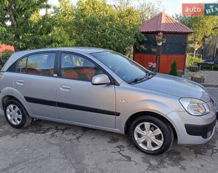 Серый Киа Рио, объемом двигателя 0 л и пробегом 127 тыс. км за 4800 $, фото 5 на Automoto.ua