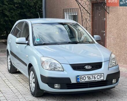 Серый Киа Рио, объемом двигателя 1.5 л и пробегом 265 тыс. км за 4499 $, фото 1 на Automoto.ua