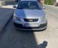 Сірий Кіа Ріо, об'ємом двигуна 1.4 л та пробігом 227 тис. км за 3500 $, фото 3 на Automoto.ua