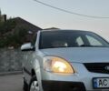 Сірий Кіа Ріо, об'ємом двигуна 1.5 л та пробігом 279 тис. км за 4825 $, фото 3 на Automoto.ua