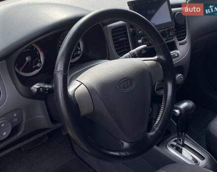 Серый Киа Рио, объемом двигателя 1.6 л и пробегом 173 тыс. км за 5799 $, фото 40 на Automoto.ua