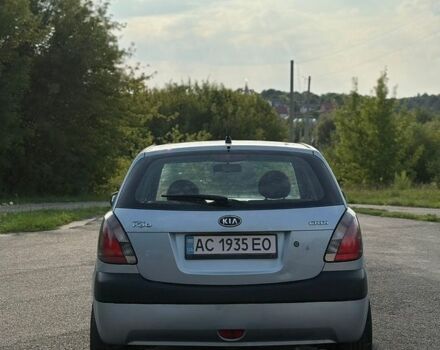 Серый Киа Рио, объемом двигателя 1.5 л и пробегом 276 тыс. км за 2999 $, фото 5 на Automoto.ua