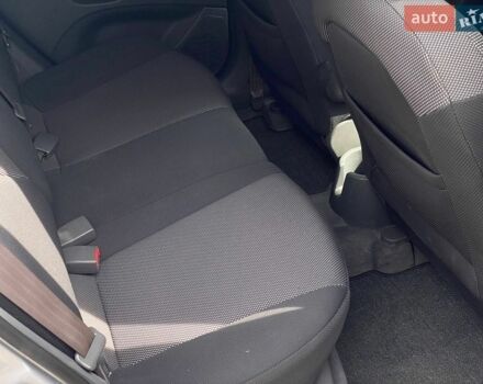 Серый Киа Рио, объемом двигателя 1.6 л и пробегом 179 тыс. км за 5999 $, фото 63 на Automoto.ua