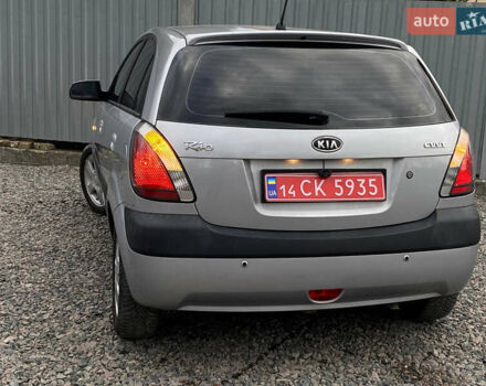 Серый Киа Рио, объемом двигателя 1.6 л и пробегом 173 тыс. км за 5799 $, фото 28 на Automoto.ua