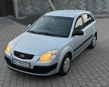 Сірий Кіа Ріо, об'ємом двигуна 1.5 л та пробігом 279 тис. км за 4825 $, фото 5 на Automoto.ua