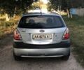 Серый Киа Рио, объемом двигателя 1.4 л и пробегом 500 тыс. км за 3000 $, фото 5 на Automoto.ua