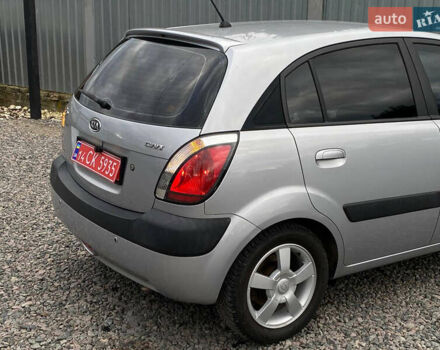Серый Киа Рио, объемом двигателя 1.6 л и пробегом 173 тыс. км за 5799 $, фото 25 на Automoto.ua
