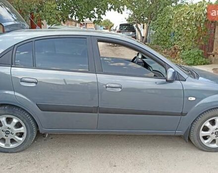 Серый Киа Рио, объемом двигателя 1.4 л и пробегом 194 тыс. км за 5999 $, фото 8 на Automoto.ua