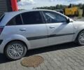 Сірий Кіа Ріо, об'ємом двигуна 1.5 л та пробігом 275 тис. км за 4100 $, фото 5 на Automoto.ua