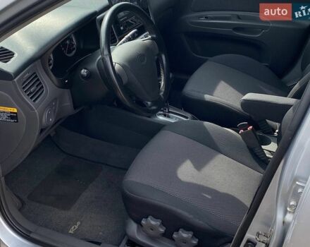 Серый Киа Рио, объемом двигателя 1.6 л и пробегом 179 тыс. км за 5999 $, фото 51 на Automoto.ua