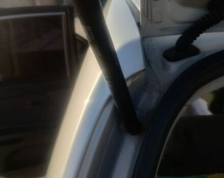 Серый Киа Рио, объемом двигателя 1.49 л и пробегом 280 тыс. км за 3900 $, фото 17 на Automoto.ua