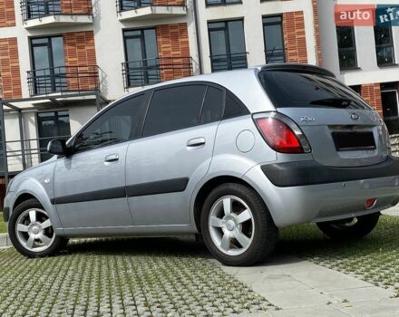 Серый Киа Рио, объемом двигателя 1.6 л и пробегом 179 тыс. км за 5999 $, фото 22 на Automoto.ua