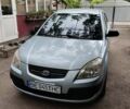 Серый Киа Рио, объемом двигателя 1.4 л и пробегом 210 тыс. км за 4600 $, фото 1 на Automoto.ua