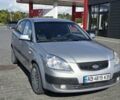 Сірий Кіа Ріо, об'ємом двигуна 1.5 л та пробігом 275 тис. км за 4100 $, фото 1 на Automoto.ua