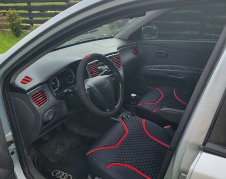 Сірий Кіа Ріо, об'ємом двигуна 0 л та пробігом 156 тис. км за 2000 $, фото 5 на Automoto.ua