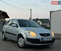Серый Киа Рио, объемом двигателя 1.59 л и пробегом 276 тыс. км за 4200 $, фото 1 на Automoto.ua