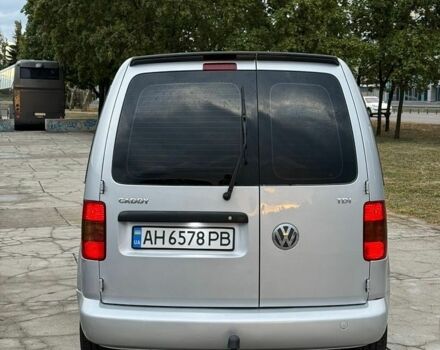 Серый Киа Рио, объемом двигателя 1.49 л и пробегом 290 тыс. км за 3250 $, фото 7 на Automoto.ua