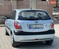 Серый Киа Рио, объемом двигателя 1.49 л и пробегом 278 тыс. км за 3999 $, фото 3 на Automoto.ua