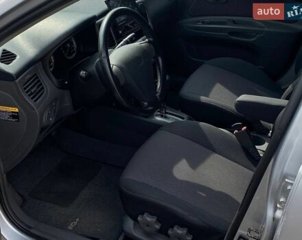 Серый Киа Рио, объемом двигателя 1.6 л и пробегом 179 тыс. км за 5999 $, фото 50 на Automoto.ua