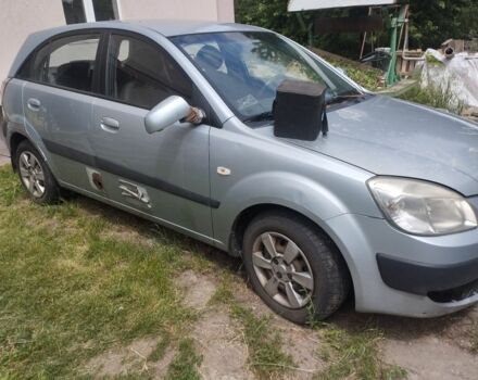 Серый Киа Рио, объемом двигателя 0 л и пробегом 490 тыс. км за 1085 $, фото 3 на Automoto.ua