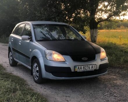 Сірий Кіа Ріо, об'ємом двигуна 0 л та пробігом 150 тис. км за 2000 $, фото 1 на Automoto.ua