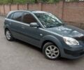 Серый Киа Рио, объемом двигателя 1.4 л и пробегом 194 тыс. км за 5850 $, фото 1 на Automoto.ua