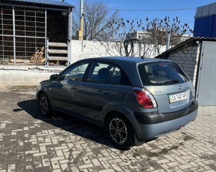 Сірий Кіа Ріо, об'ємом двигуна 1.4 л та пробігом 122 тис. км за 4600 $, фото 4 на Automoto.ua