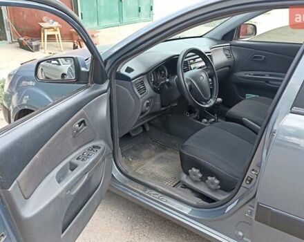 Серый Киа Рио, объемом двигателя 1.4 л и пробегом 194 тыс. км за 5999 $, фото 24 на Automoto.ua