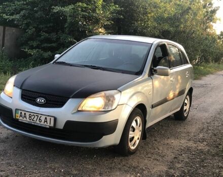 Сірий Кіа Ріо, об'ємом двигуна 0 л та пробігом 150 тис. км за 2000 $, фото 4 на Automoto.ua
