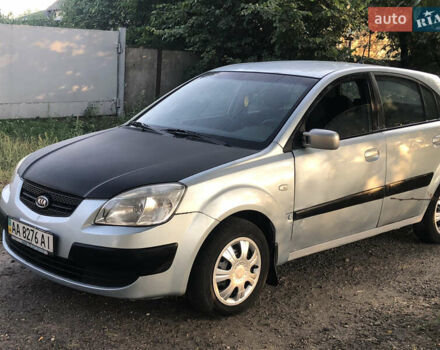 Серый Киа Рио, объемом двигателя 0 л и пробегом 500 тыс. км за 2000 $, фото 3 на Automoto.ua