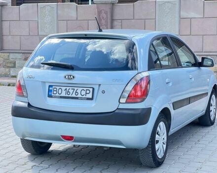 Сірий Кіа Ріо, об'ємом двигуна 1.5 л та пробігом 278 тис. км за 4300 $, фото 4 на Automoto.ua