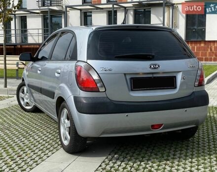 Серый Киа Рио, объемом двигателя 1.6 л и пробегом 179 тыс. км за 5999 $, фото 21 на Automoto.ua