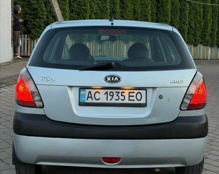 Сірий Кіа Ріо, об'ємом двигуна 1.59 л та пробігом 276 тис. км за 4200 $, фото 17 на Automoto.ua