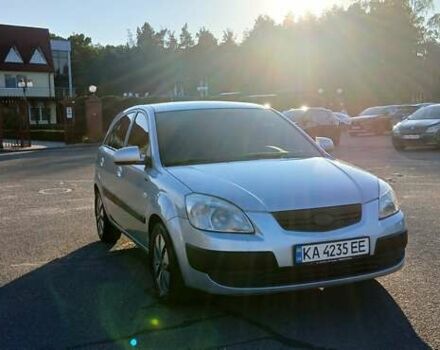 Серый Киа Рио, объемом двигателя 1.4 л и пробегом 216 тыс. км за 3600 $, фото 6 на Automoto.ua
