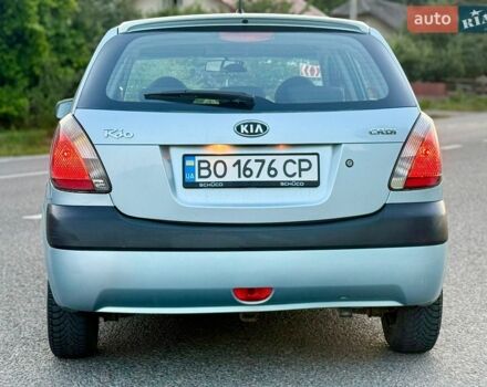 Серый Киа Рио, объемом двигателя 1.5 л и пробегом 279 тыс. км за 4550 $, фото 16 на Automoto.ua