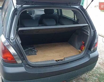 Серый Киа Рио, объемом двигателя 1.4 л и пробегом 194 тыс. км за 5999 $, фото 12 на Automoto.ua