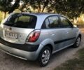 Серый Киа Рио, объемом двигателя 1.4 л и пробегом 500 тыс. км за 3000 $, фото 3 на Automoto.ua