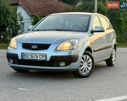 Серый Киа Рио, объемом двигателя 1.5 л и пробегом 279 тыс. км за 4550 $, фото 8 на Automoto.ua