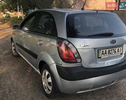 Серый Киа Рио, объемом двигателя 0 л и пробегом 500 тыс. км за 2000 $, фото 8 на Automoto.ua