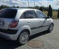 Сірий Кіа Ріо, об'ємом двигуна 1.5 л та пробігом 275 тис. км за 4100 $, фото 4 на Automoto.ua