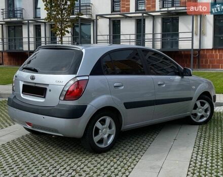 Серый Киа Рио, объемом двигателя 1.6 л и пробегом 179 тыс. км за 5999 $, фото 32 на Automoto.ua