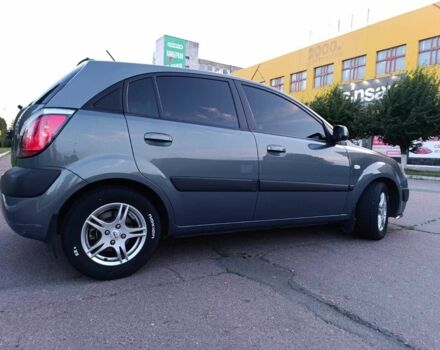 Сірий Кіа Ріо, об'ємом двигуна 1.4 л та пробігом 130 тис. км за 4888 $, фото 17 на Automoto.ua