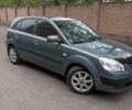 Сірий Кіа Ріо, об'ємом двигуна 1.4 л та пробігом 194 тис. км за 5850 $, фото 1 на Automoto.ua